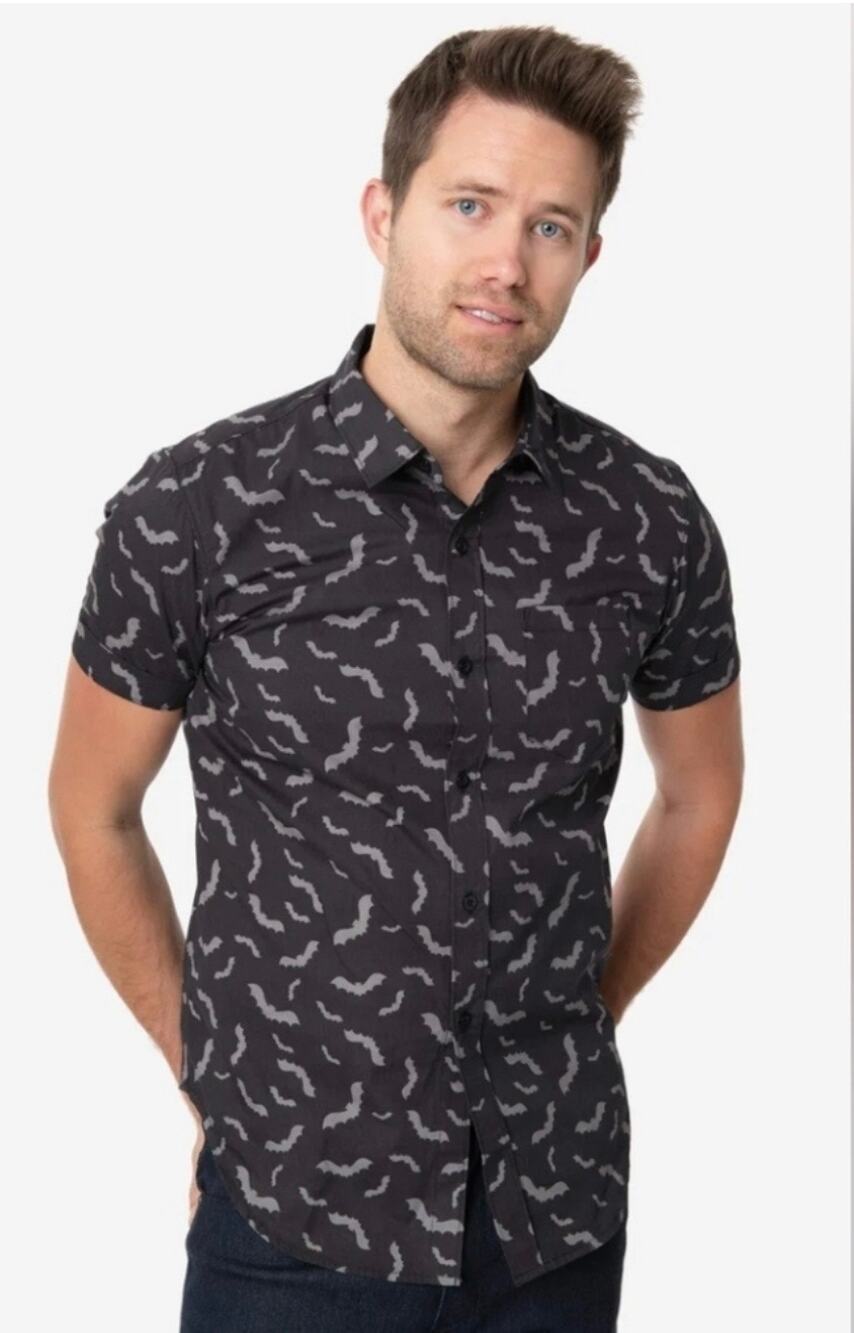 Unique Vintage Men Black and Gray Bat Button Up Shirt S NWOT